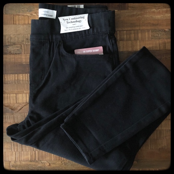 LEVI’S Signature Black Denim Pull-on Skinny Pants - Picture 1 of 11